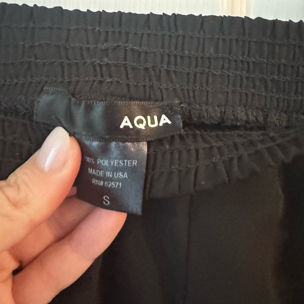 AQUA Black Lace Trim Shorts - Picture 3 of 3